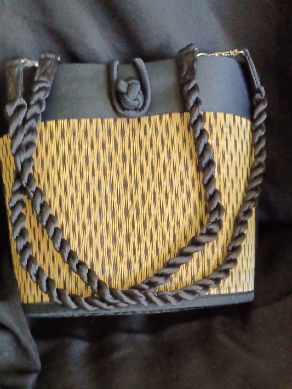 Black-Trim Straw Shoulder Bag with Braided Rope Handles